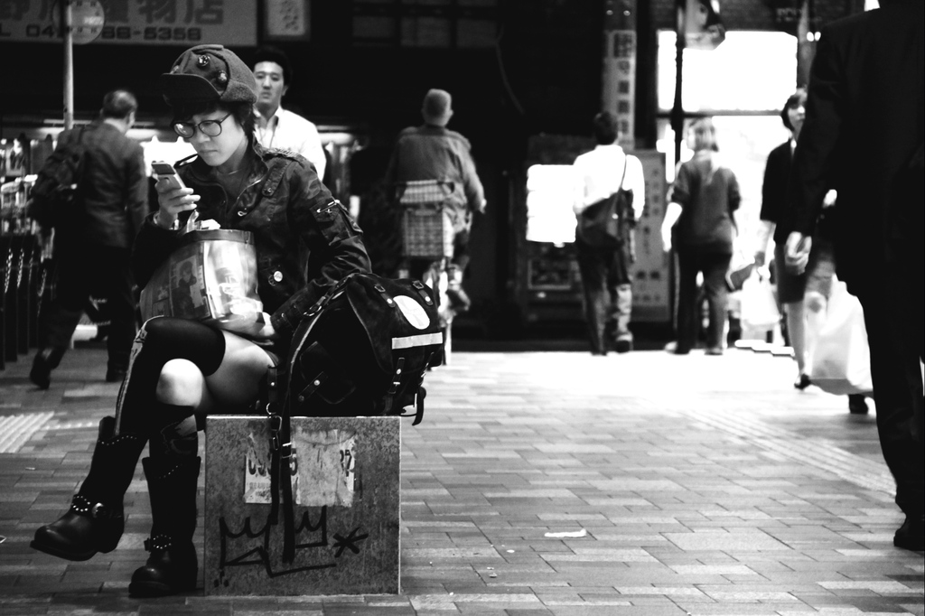 府中の少女