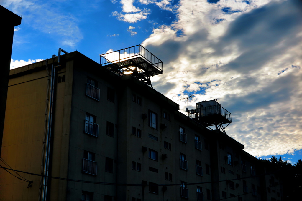 黄昏高層住宅