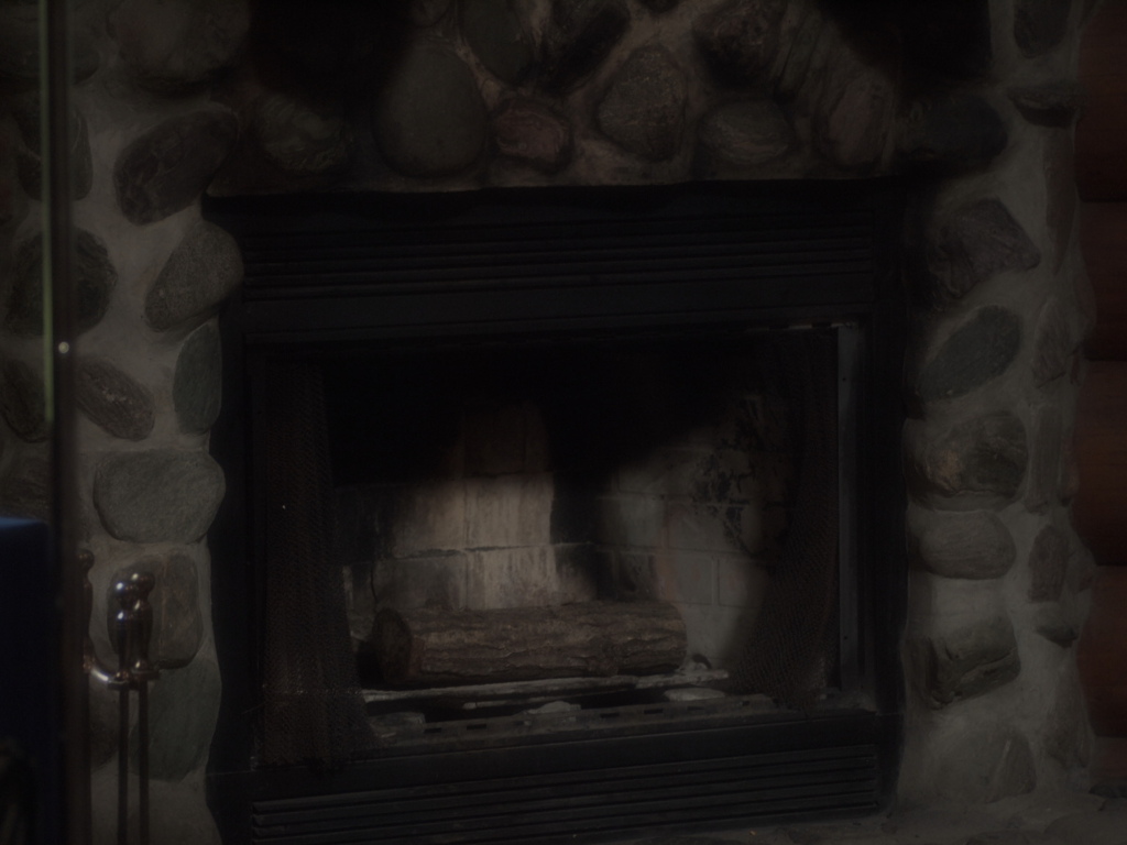 夏の暖炉