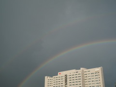 日赤病院とダブルレインボー