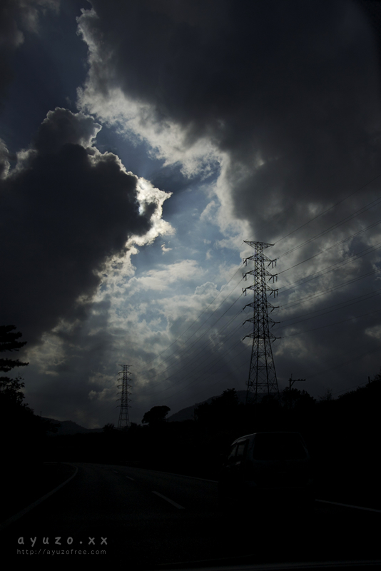 神々しい空。