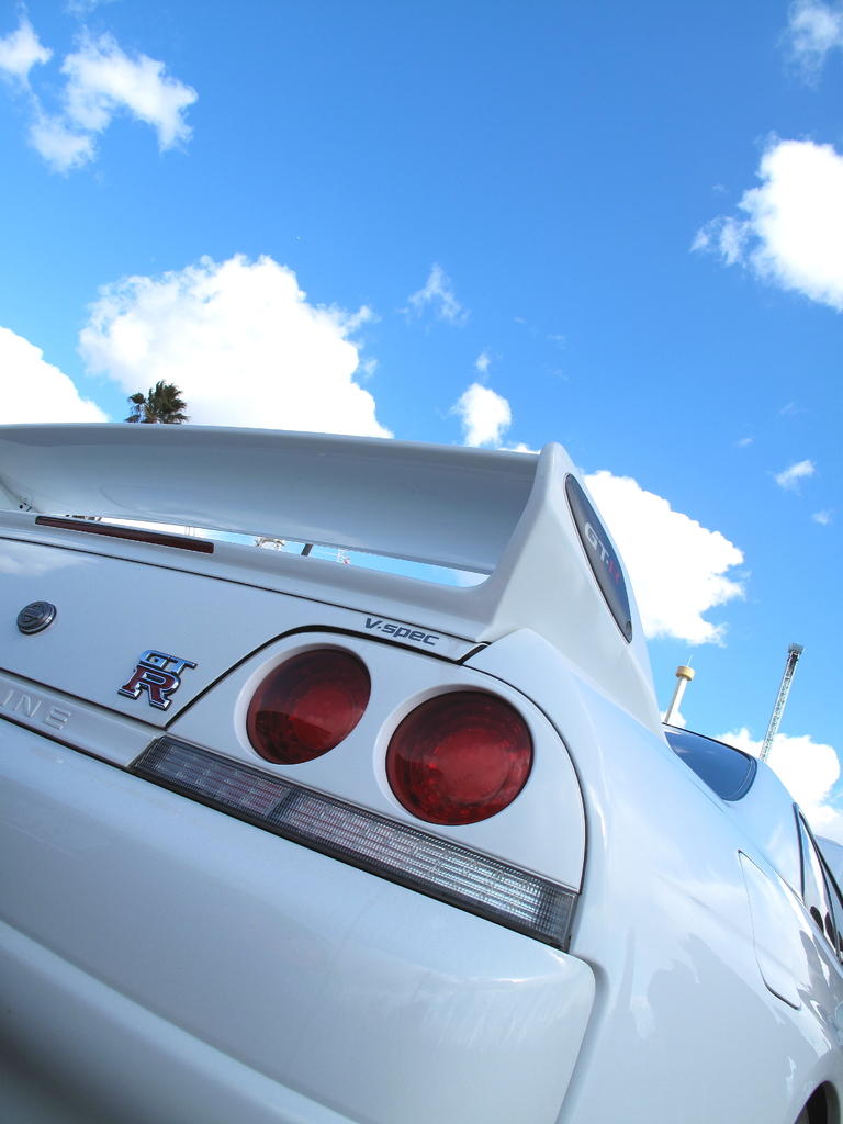 SKY LINE GT-R