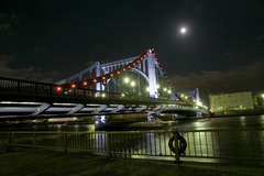 満月下の清洲橋