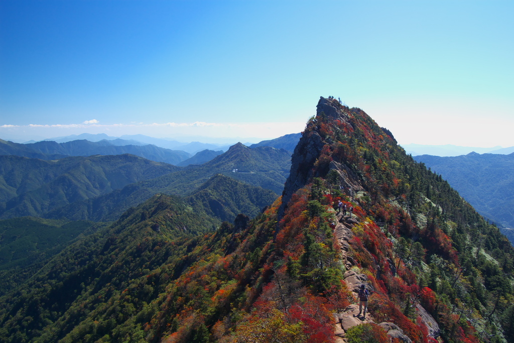 秋の石鎚山