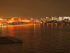 神戸港