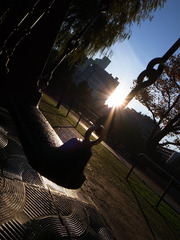 光と影／ブランコ