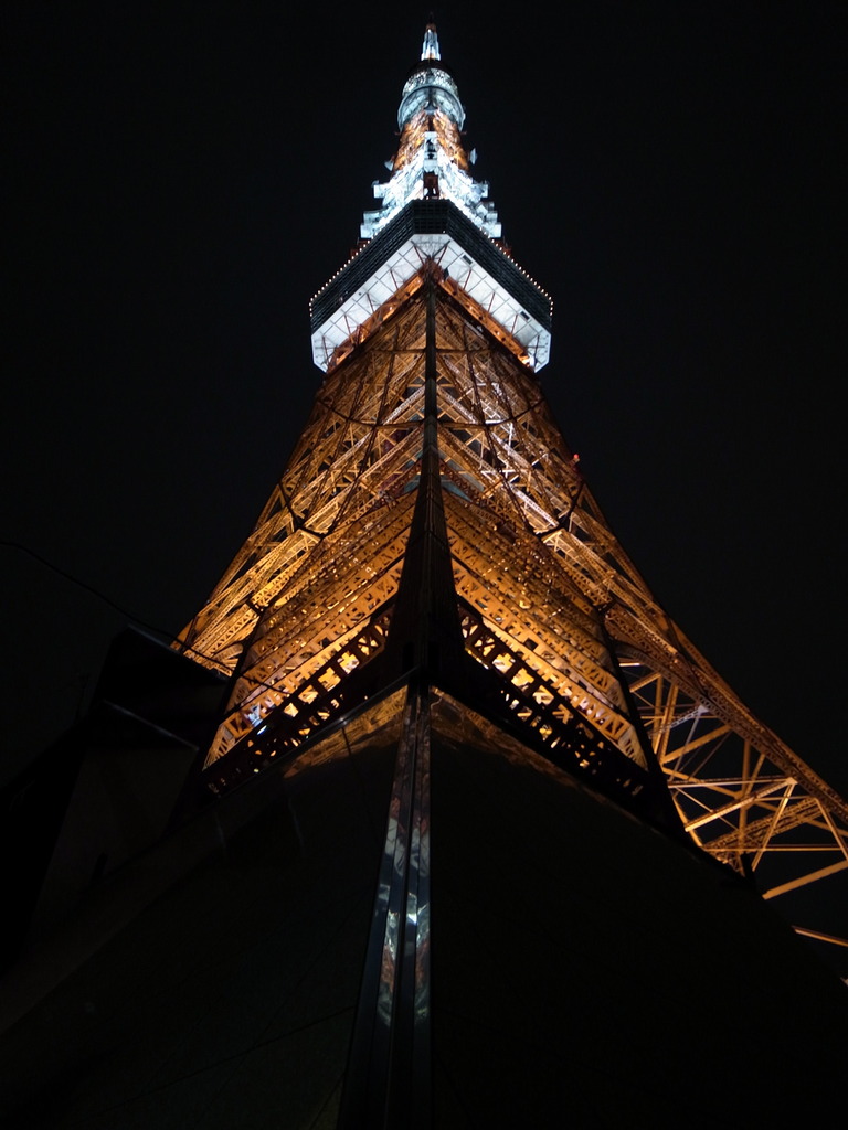 TOKYO TOWER