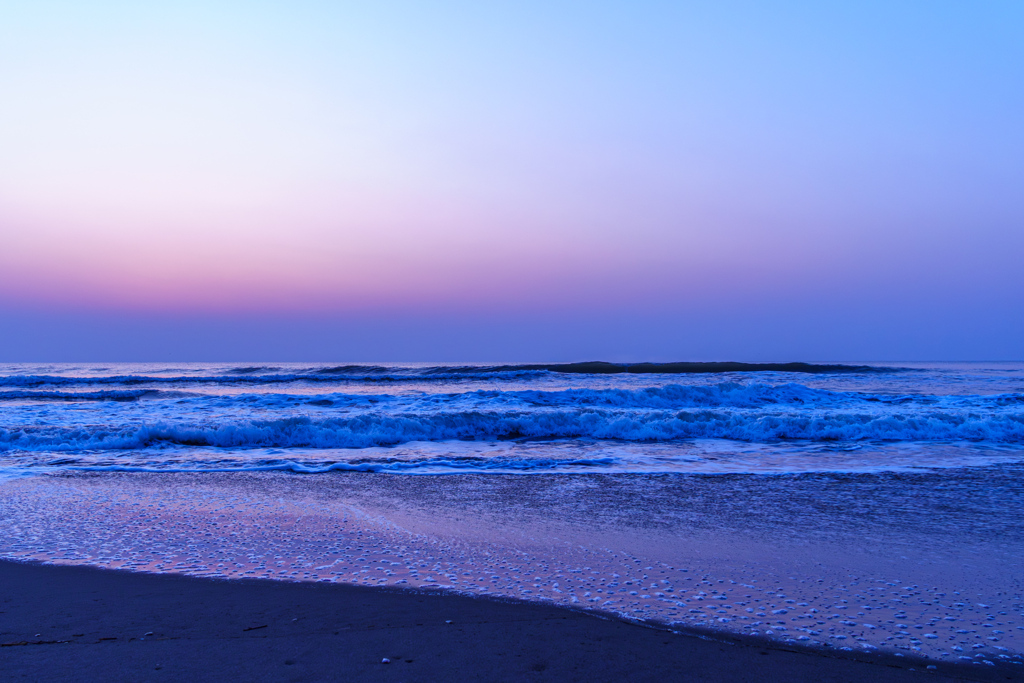 早朝の海岸