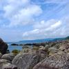 九月の岩と海と空