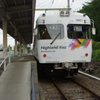 街へ帰る電車。