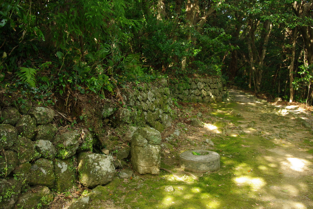 古道の石垣