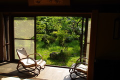 おおばあちゃんの家　縁側の椅子