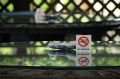 逆さNO SMOKING
