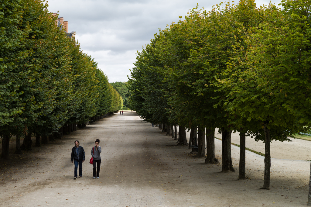 parisienne walkway