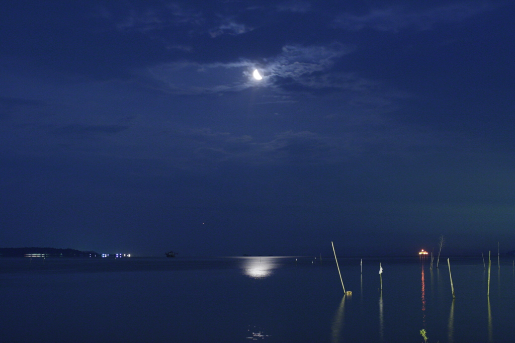 月出ずる浦