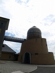 P8284898