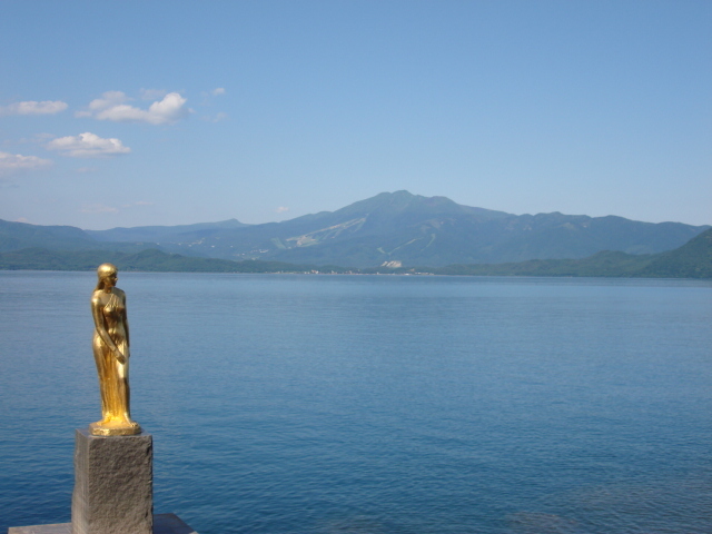 　田沢湖