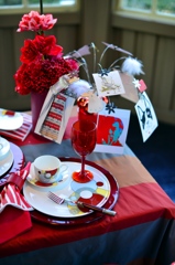 tableset red