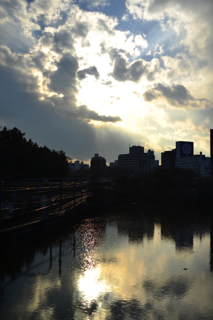 曇り時々にわか雨に降られて・・・
