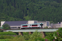 鳴子御殿湯駅発車