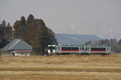 花渕山をﾊﾞｯｸに