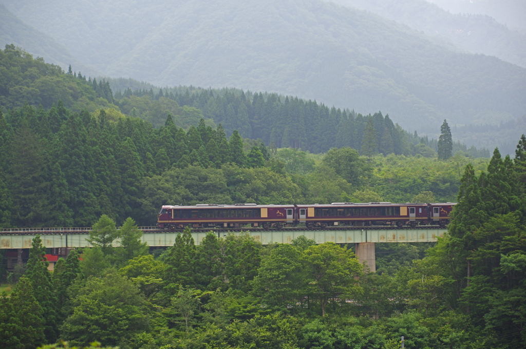 リゾートみのり号