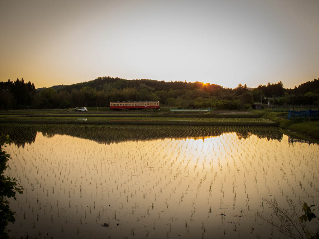 里列車