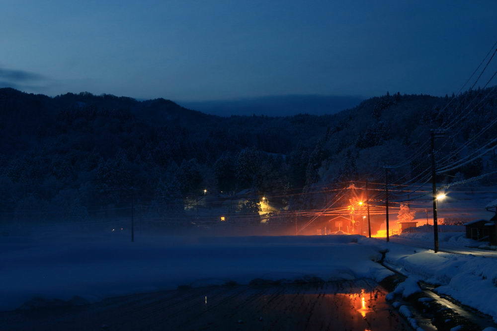 雪の中の明かり（２）　外灯
