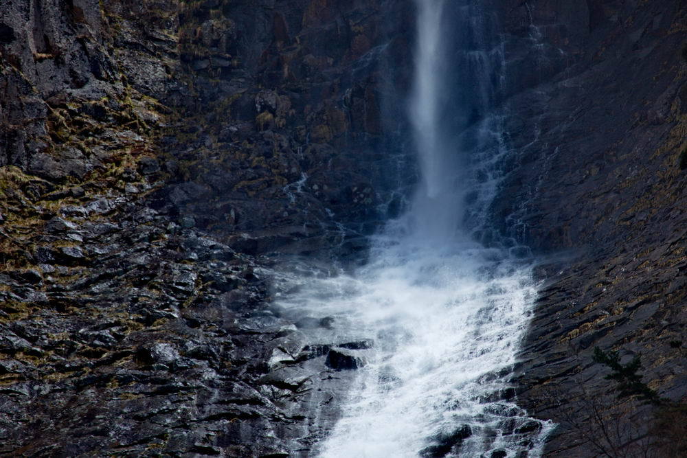 ハンノキ滝　中央部