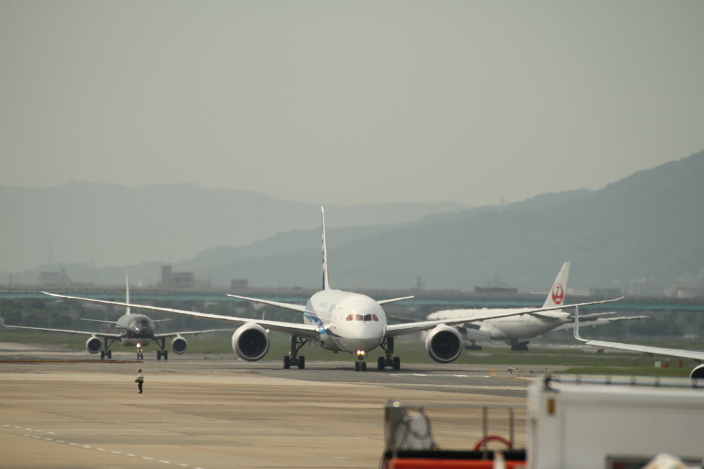 ７８７－９ 初フライト