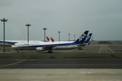 羽田  台風前・・・