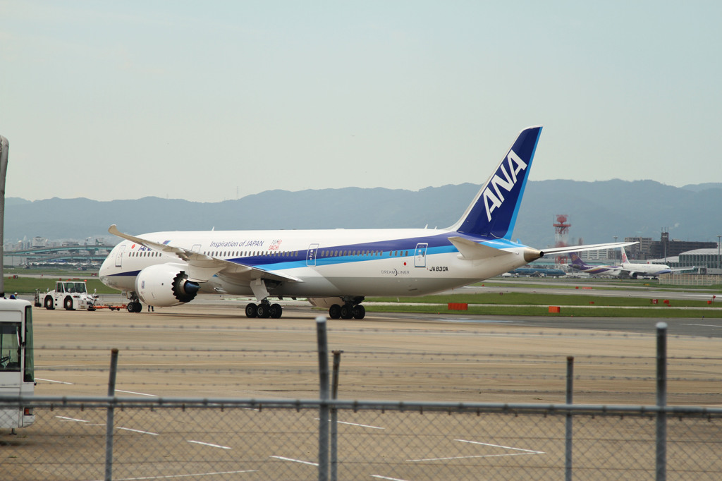 ７８７－９ 福岡ー羽田初フライト