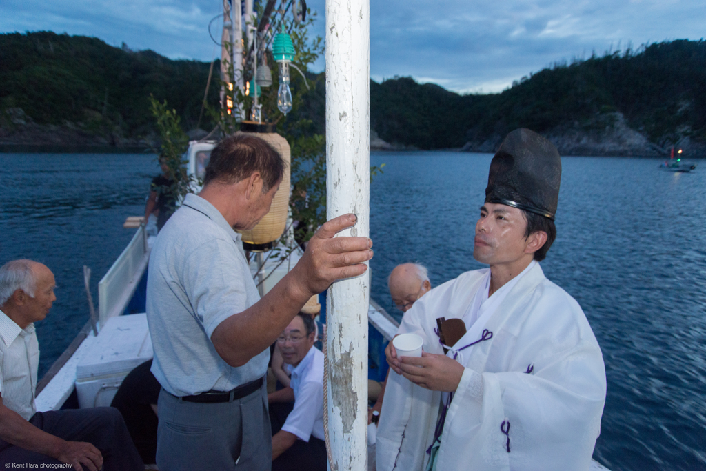 お神酒をいただく