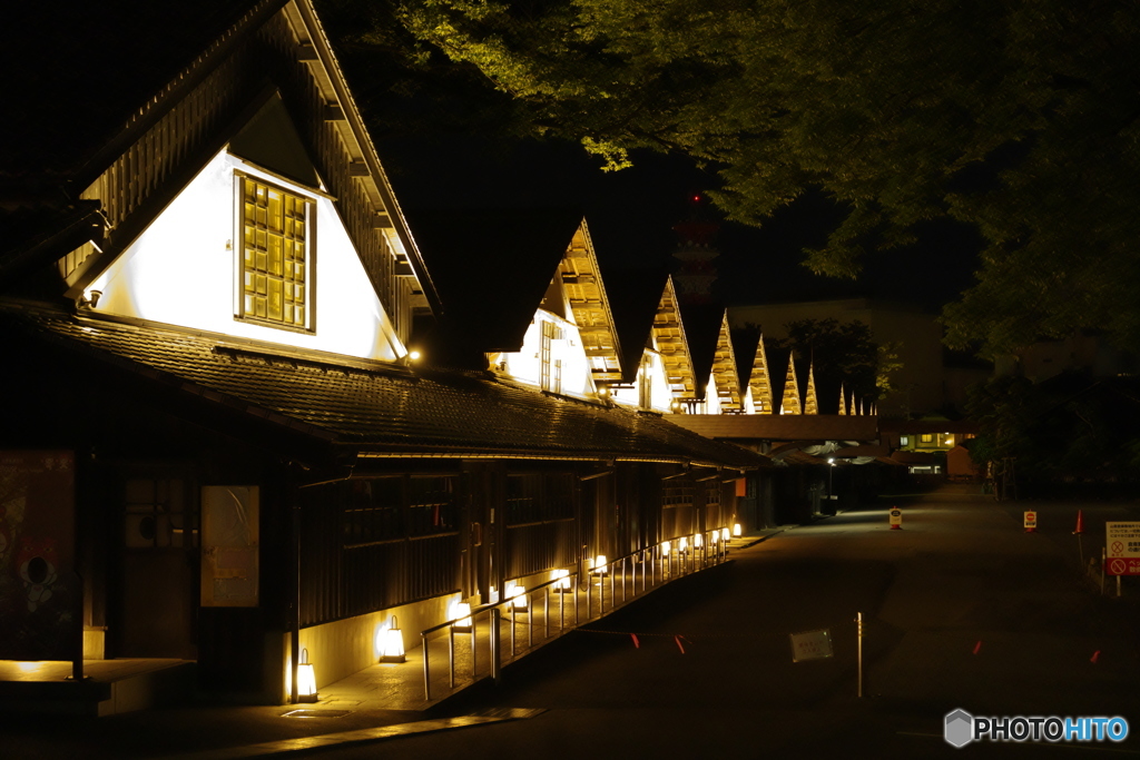 山居倉庫夜景1