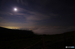 月夜の雲海