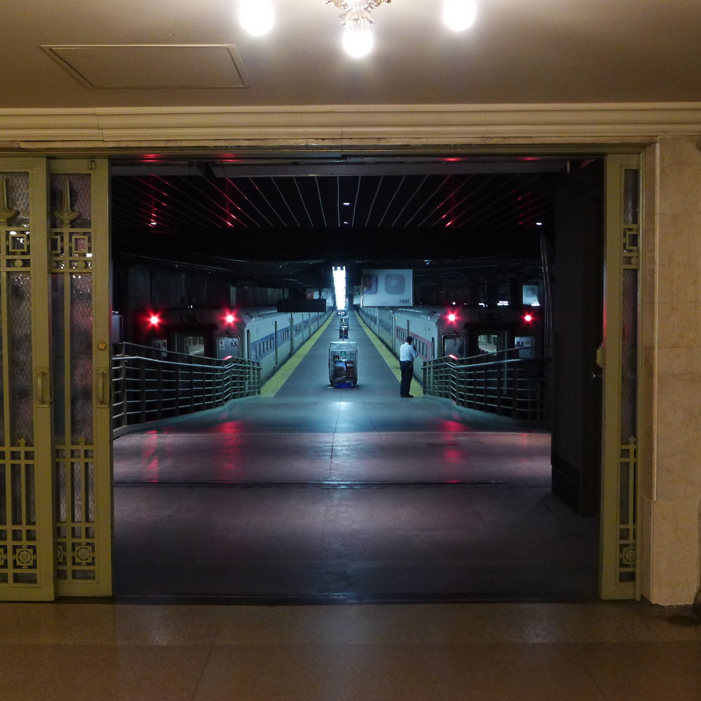 ﾏﾝﾊｯﾀﾝｸﾞﾗﾝﾄﾞｾﾝﾄﾗﾙﾀｰﾐﾅﾙ