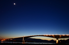 月と江島大橋