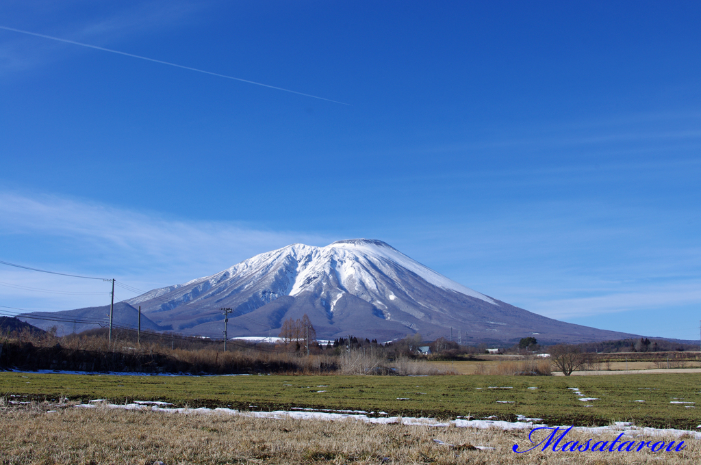 自宅近くからの岩手山