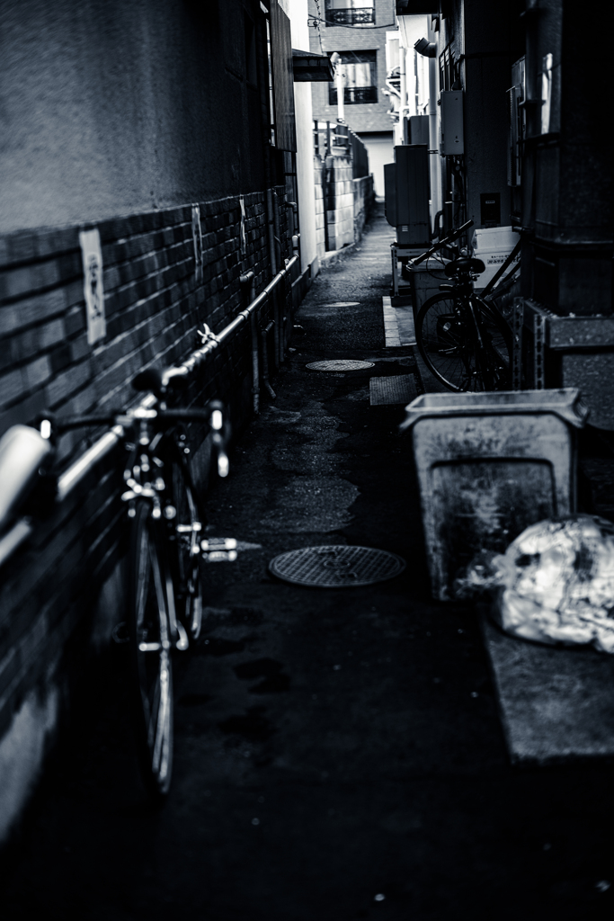今日の1枚---路地の神楽坂