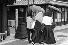 雨中の行進