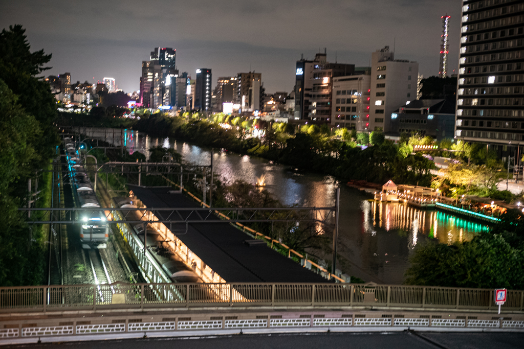 今日の2枚目---飯田橋夜景