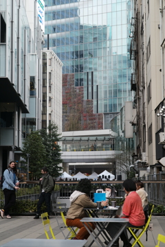 ここは渋谷川、昔は臭っていた