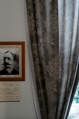 窓の外はどの程度？