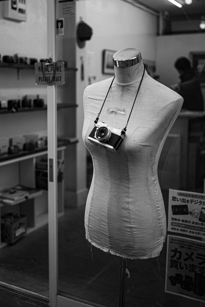 高円寺、開店準備中