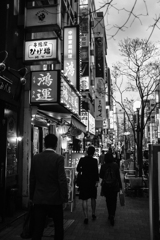 夕刻の新橋