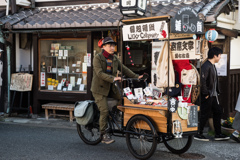 ならまちの物売り