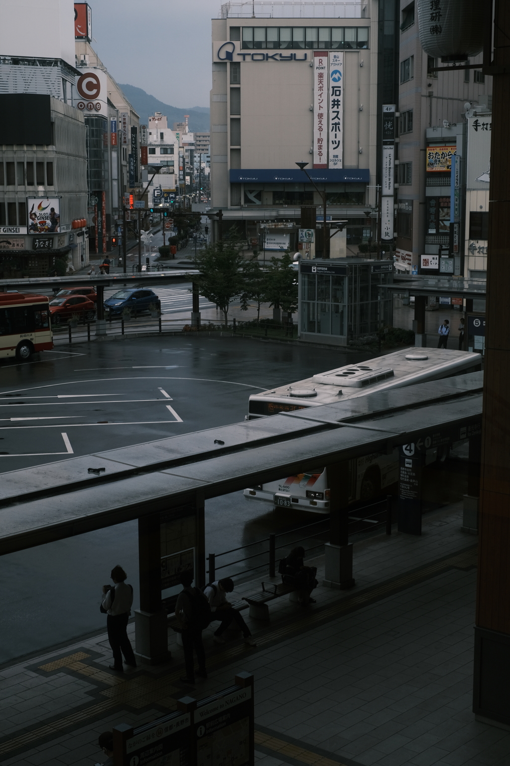 駅前
