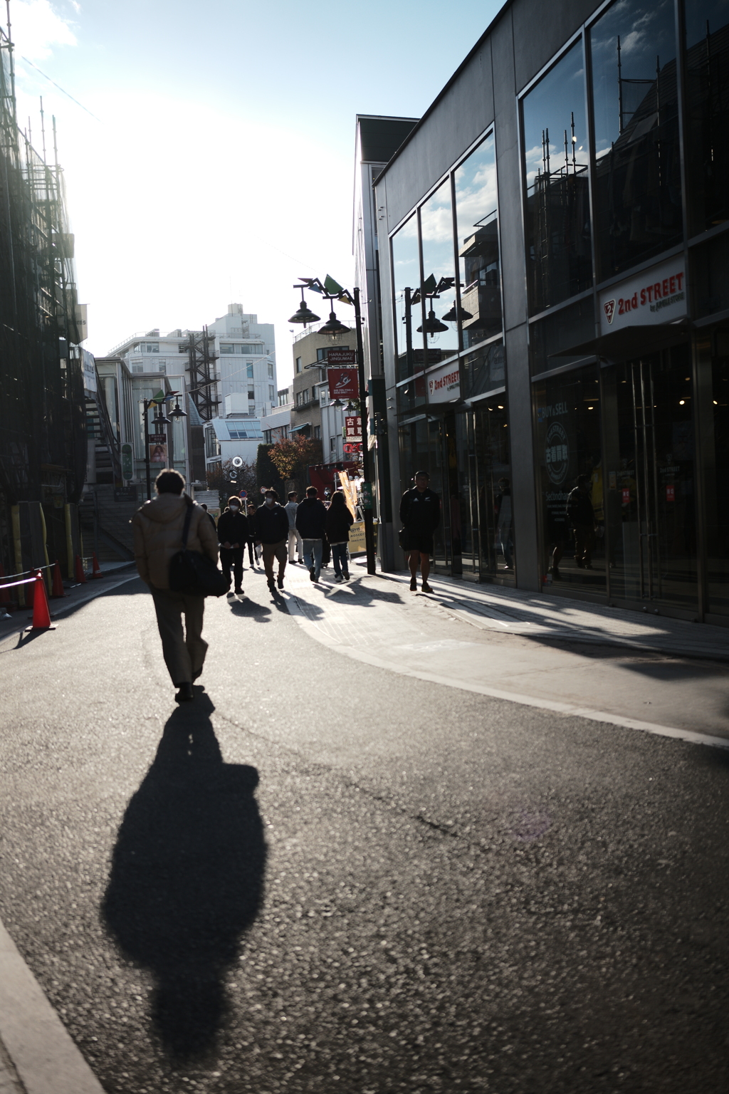裏原宿散歩---キャットストリートの影は長い