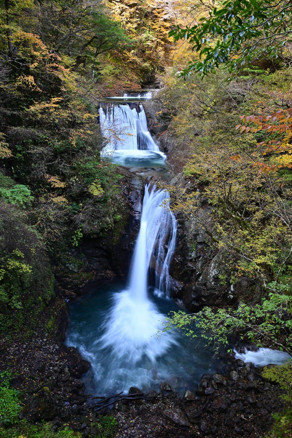 西沢渓谷秋巡り７（七ツ釜五段の滝）