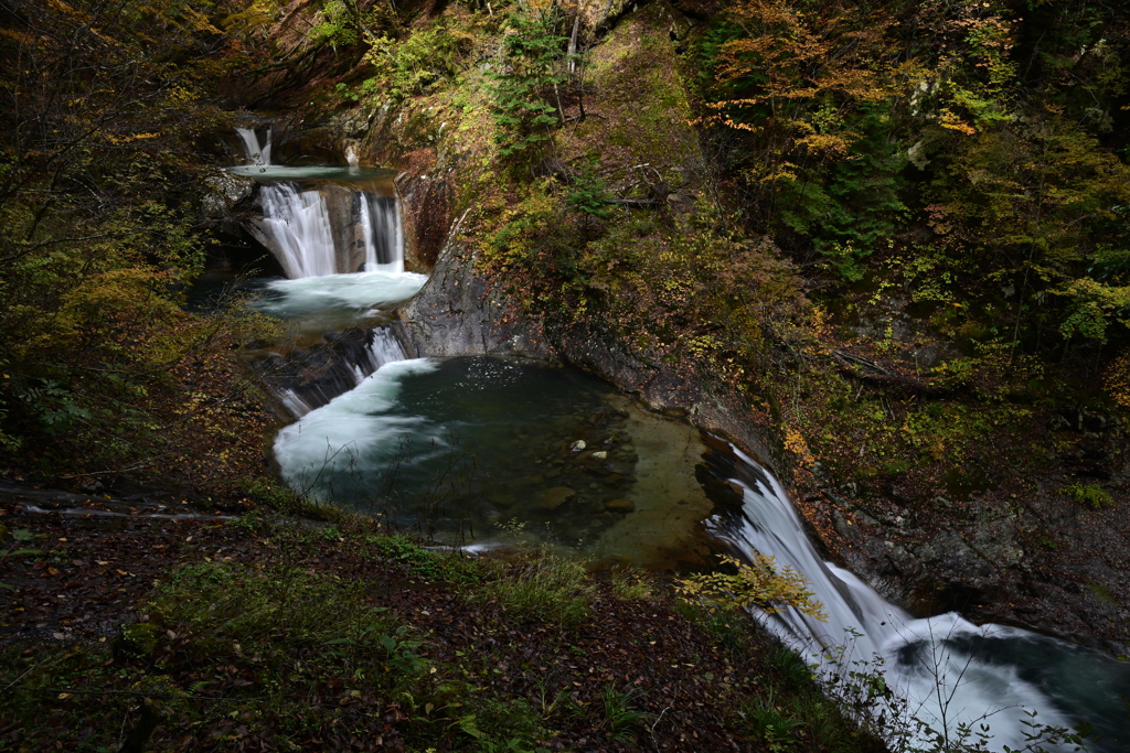 西沢渓谷秋巡り８（七ツ釜五段の滝）